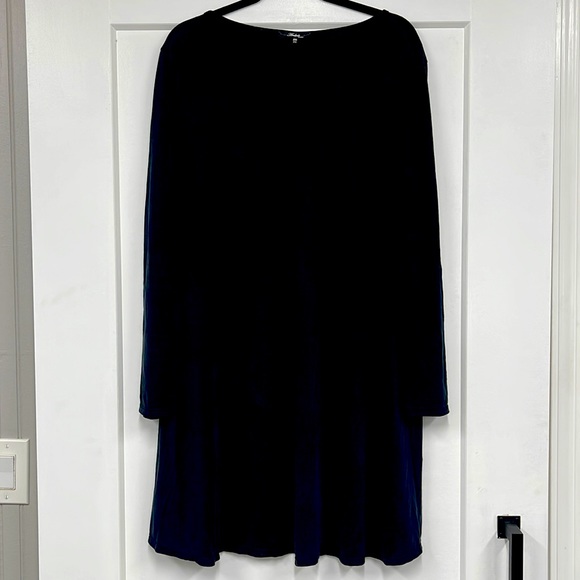 Tunic/Dress shirt - Picture 1 of 3